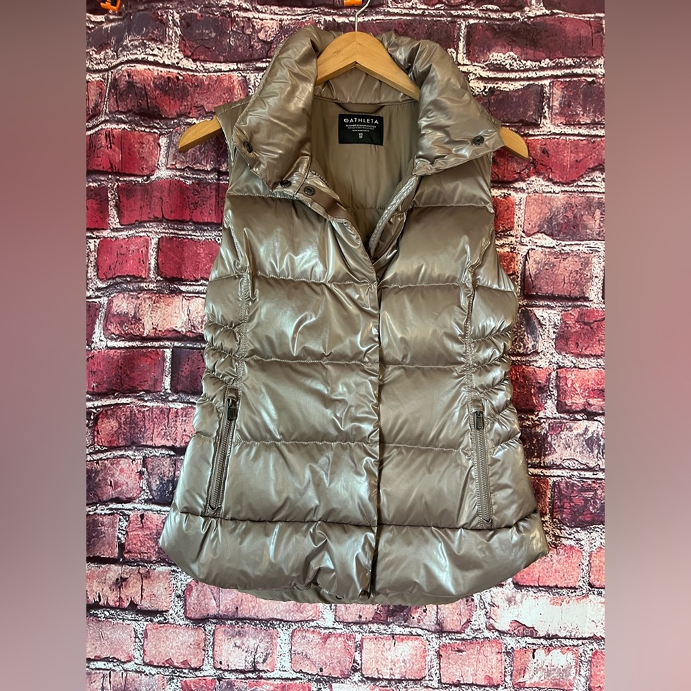 Athleta Downtown Puffer Vest Metallic Pyrite Gold Bronze Down XS